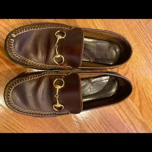Gucci loafers 37